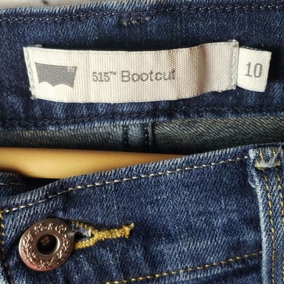 Levi's Bootcut Jeans  - Picture 2 of 4